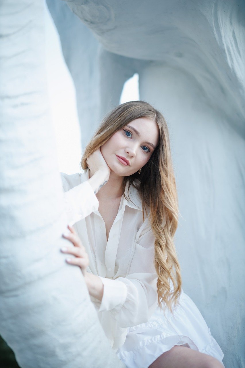 girl, model, wildlife, water, lady, fashion, modeling, posing, smile, hair, face, tree, branch, tenderness, dusk, nature, sunset